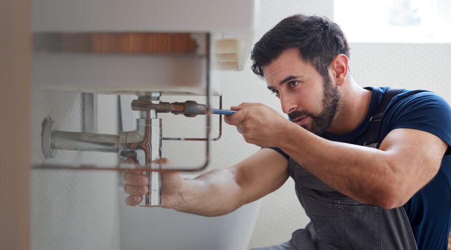 Garbage disposal repair in Courtland, MS